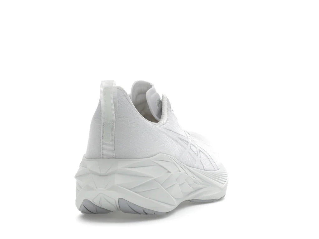 ASICS Novablast 4 Weiß Hellmint