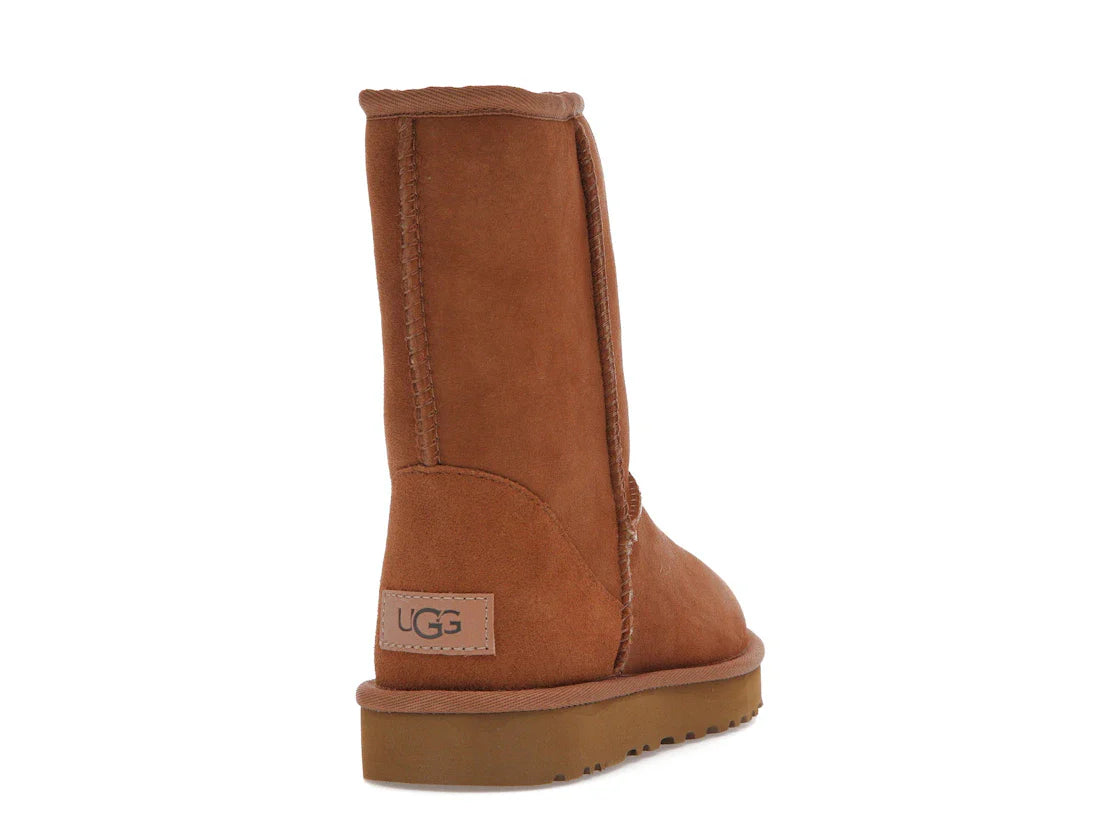 UGG Classic Short II Stiefel Kastanie (Damen)