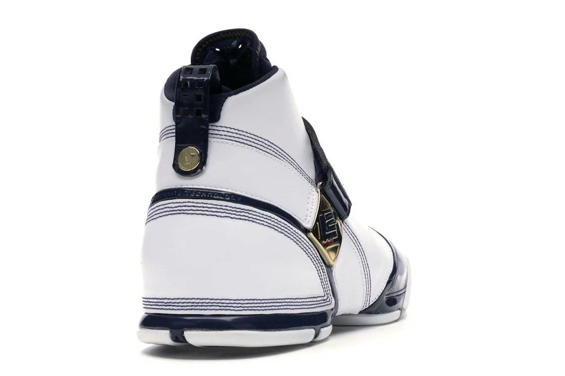 Nike LeBron 5 Weiß Navy Metallic Gold