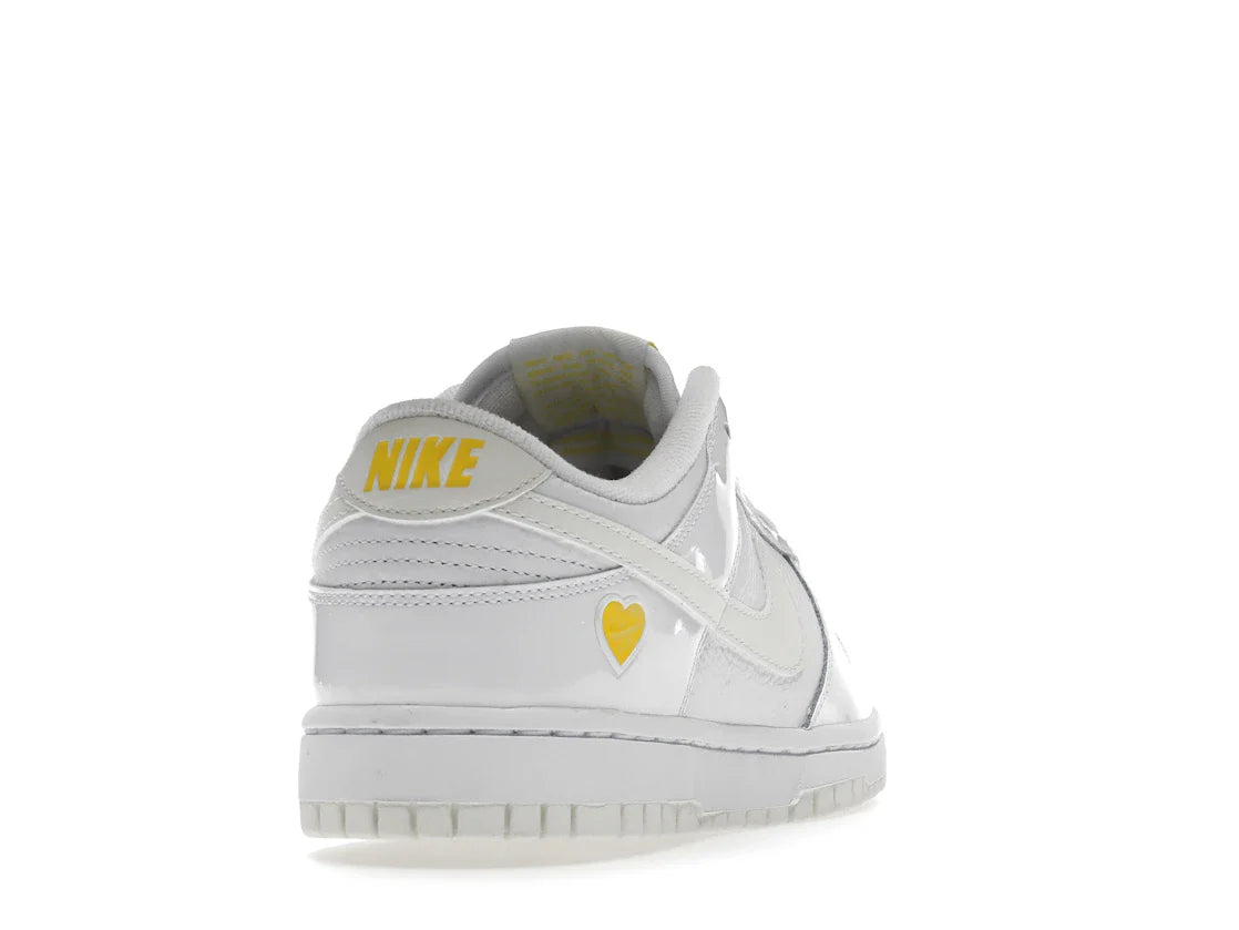 Nike Dunk Low Valentinstag Gelbes Herz (Damen)
