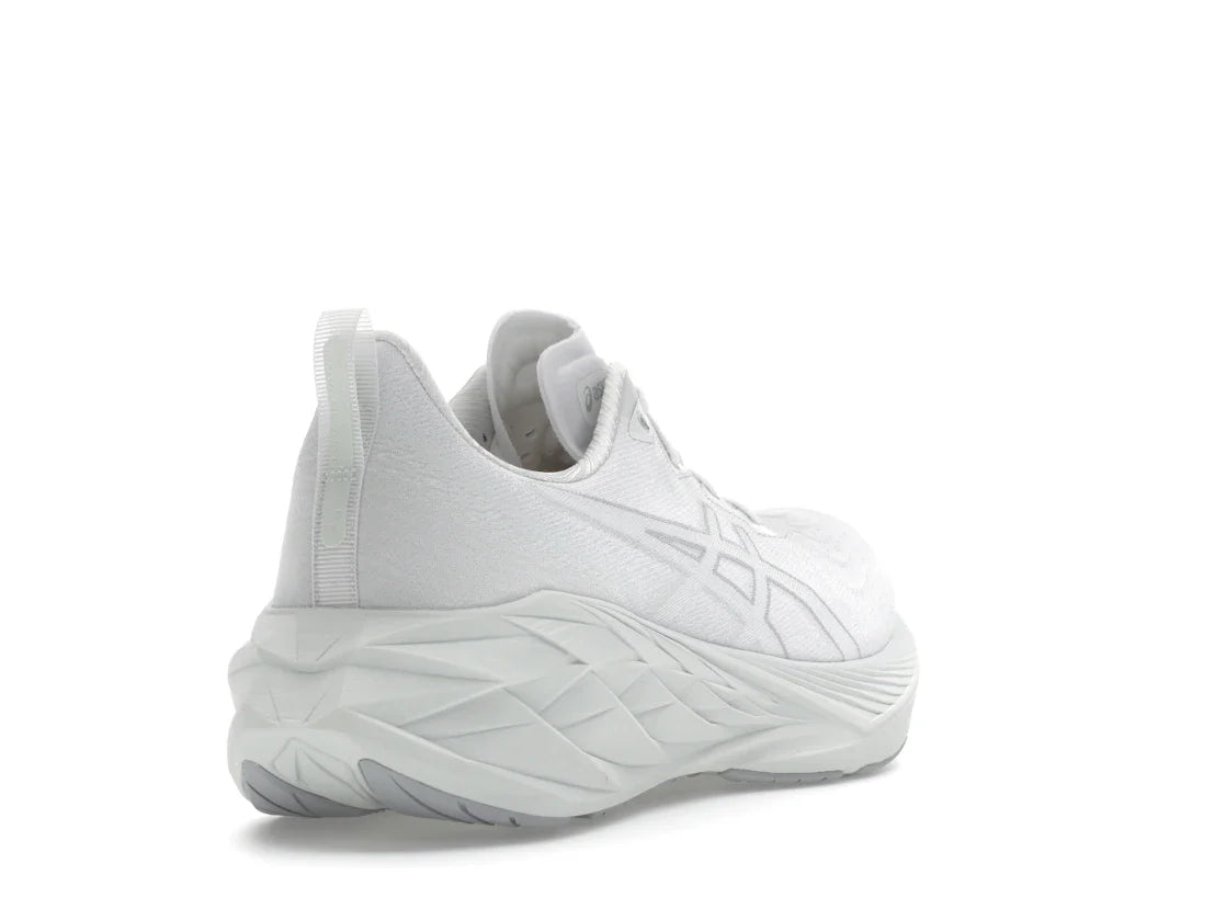 ASICS Novablast 4 Weiß Hellmint