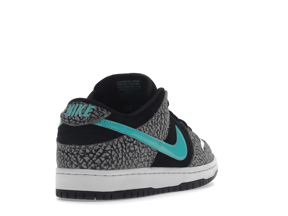 Nike SB Dunk Low atmos Elephant