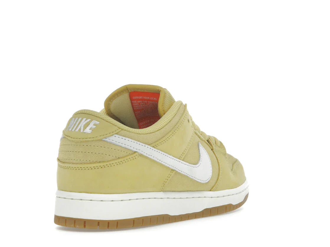 Nike SB Dunk Low Saturn Gold