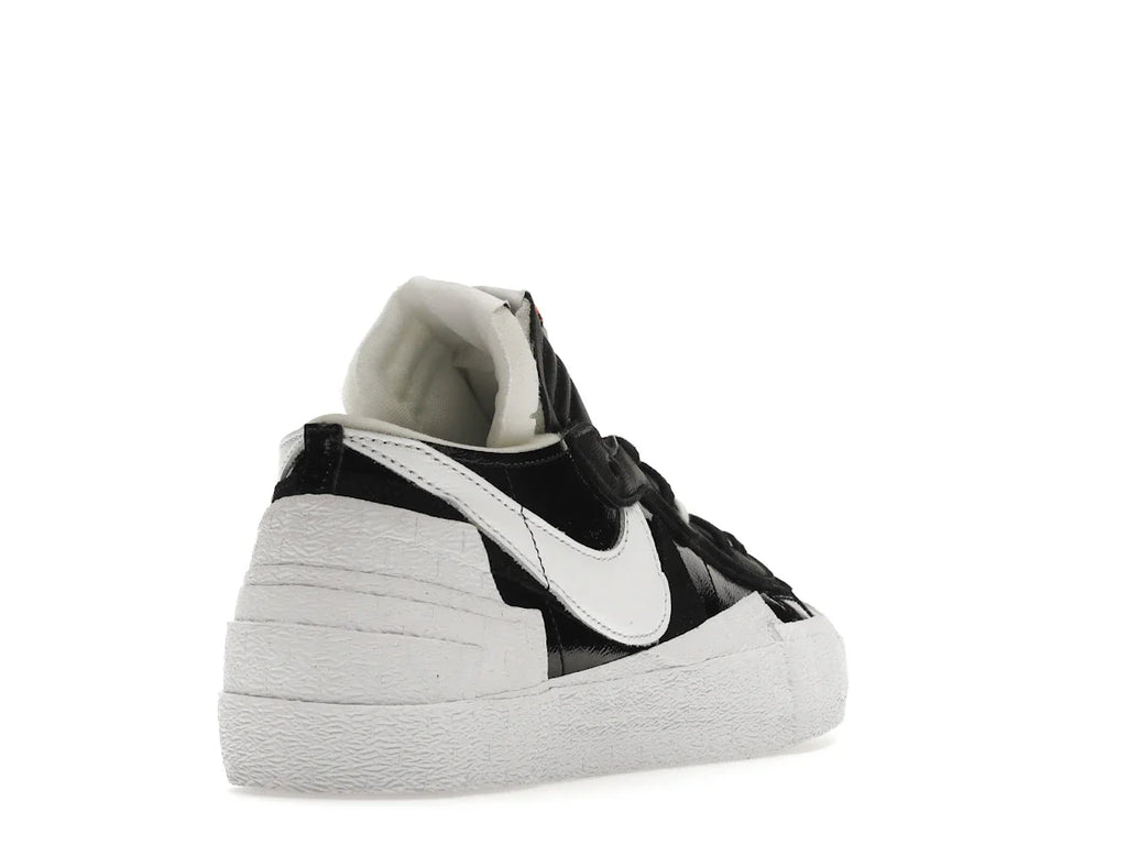 Nike Blazer Low Sacai Schwarzes Lackleder