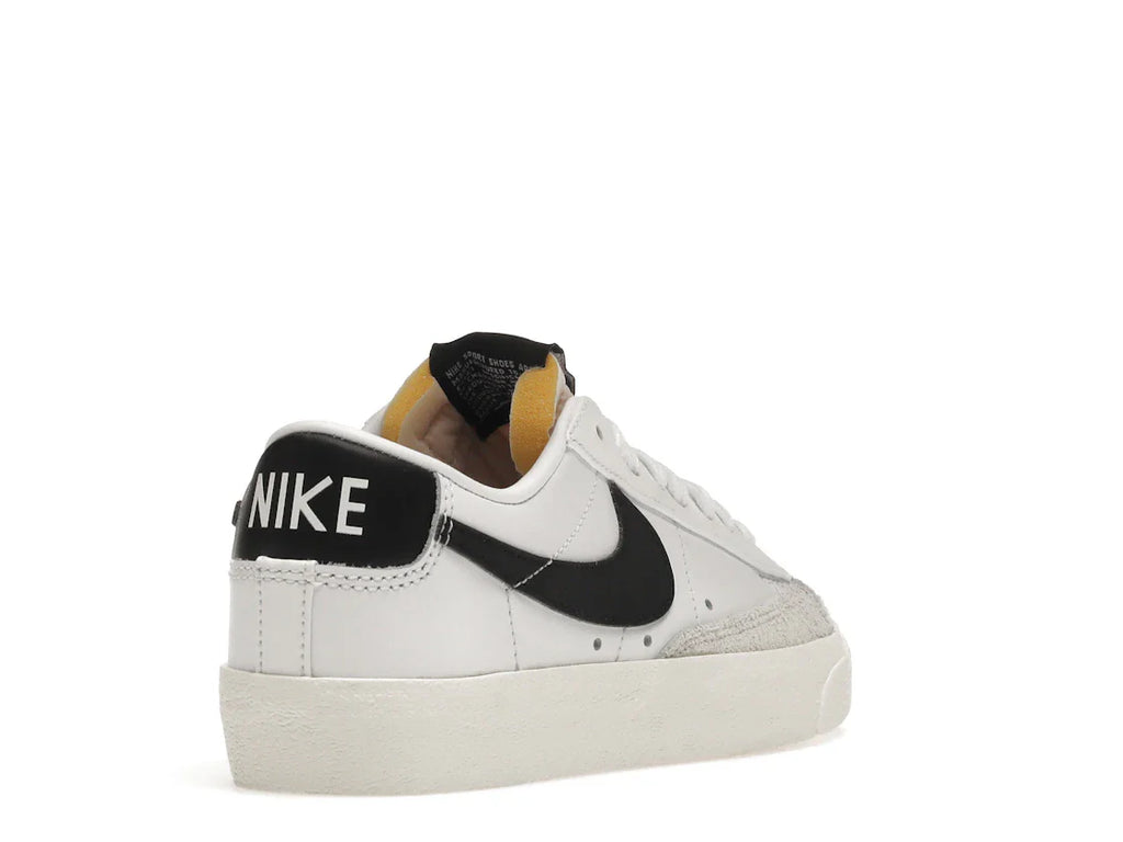 Nike Blazer Low 77 Weiß Schwarz (Damen)