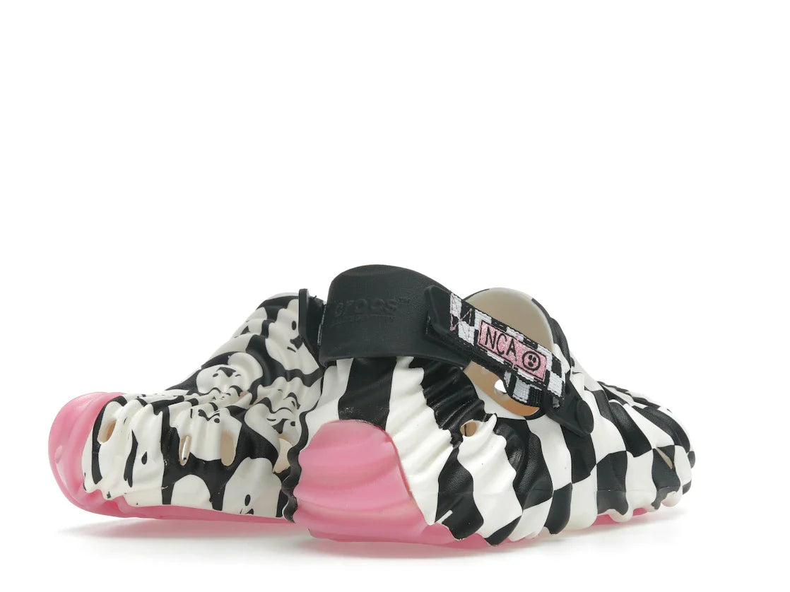 Crocs Pollex Clog von Salehe Bembury x Nina Chanel Abney Art Friends – Daumen hoch, gut gemacht!