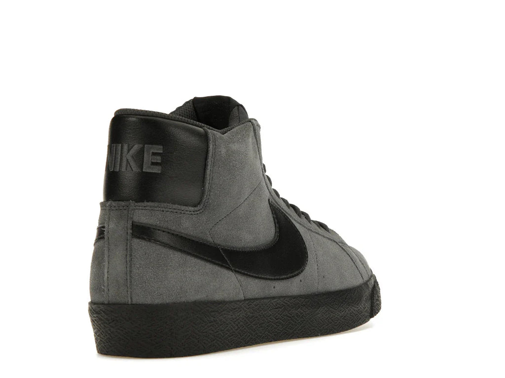 Nike SB Zoom Blazer Mid Anthrazit Schwarz