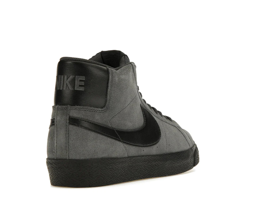Nike SB Zoom Blazer Mid Anthrazit Schwarz