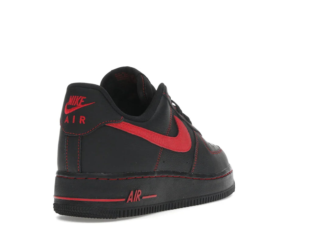 Nike Air Force 1 Low '07 LV8 Bred