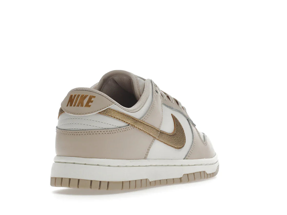 Nike Dunk Low Phantom Metallic Gold (Damen)