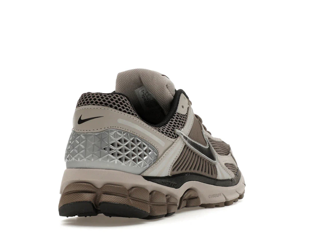 Nike Zoom Vomero 5 College Gray Cave Stone