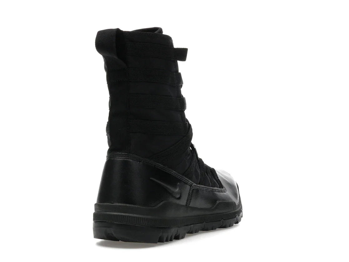 Nike SFB Gen 2 8" Schwarz