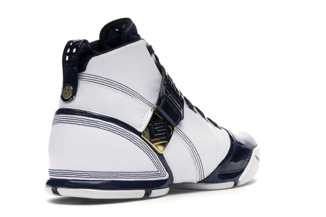 Nike LeBron 5 Weiß Navy Metallic Gold