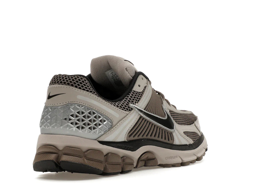 Nike Zoom Vomero 5 College Gray Cave Stone
