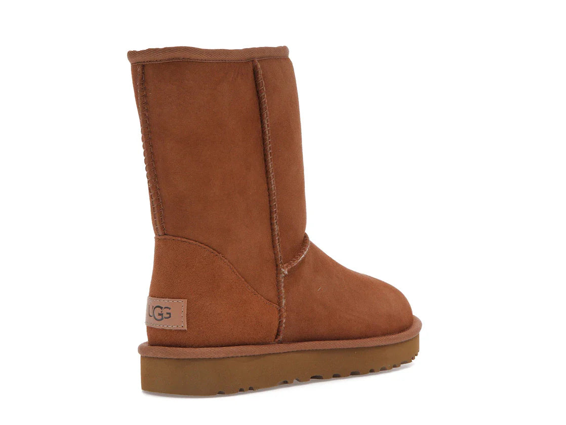 UGG Classic Short II Stiefel Kastanie (Damen)