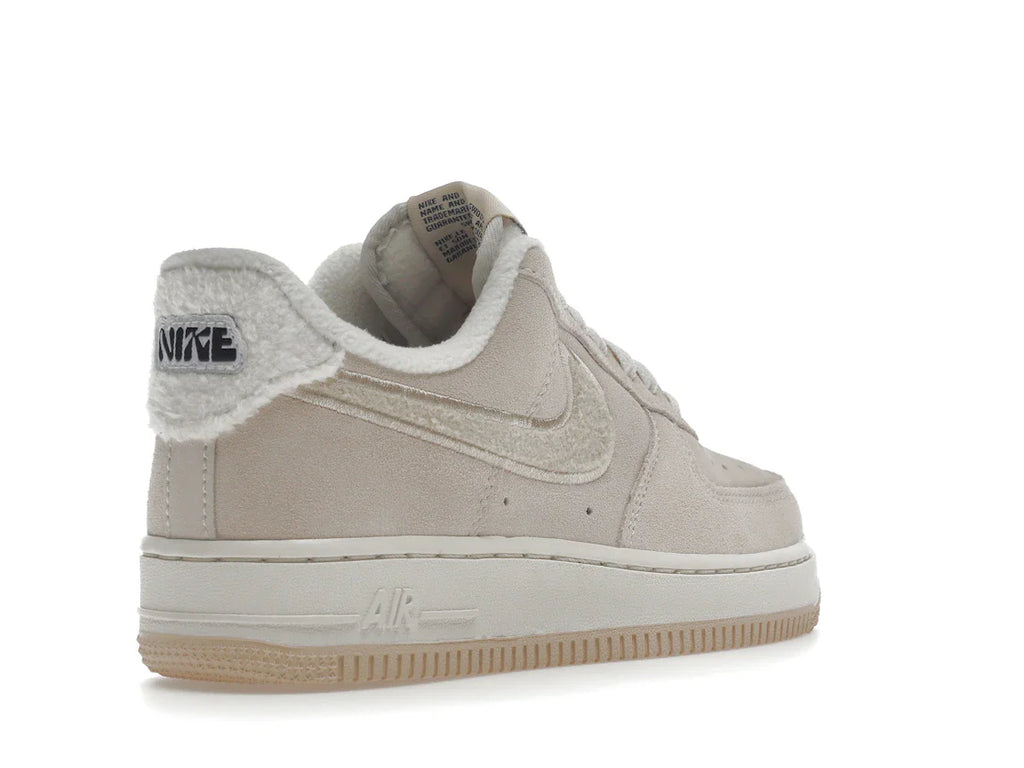 Nike Air Force 1 Low '07 SE Sanddrift Gum Fleece (Damen)