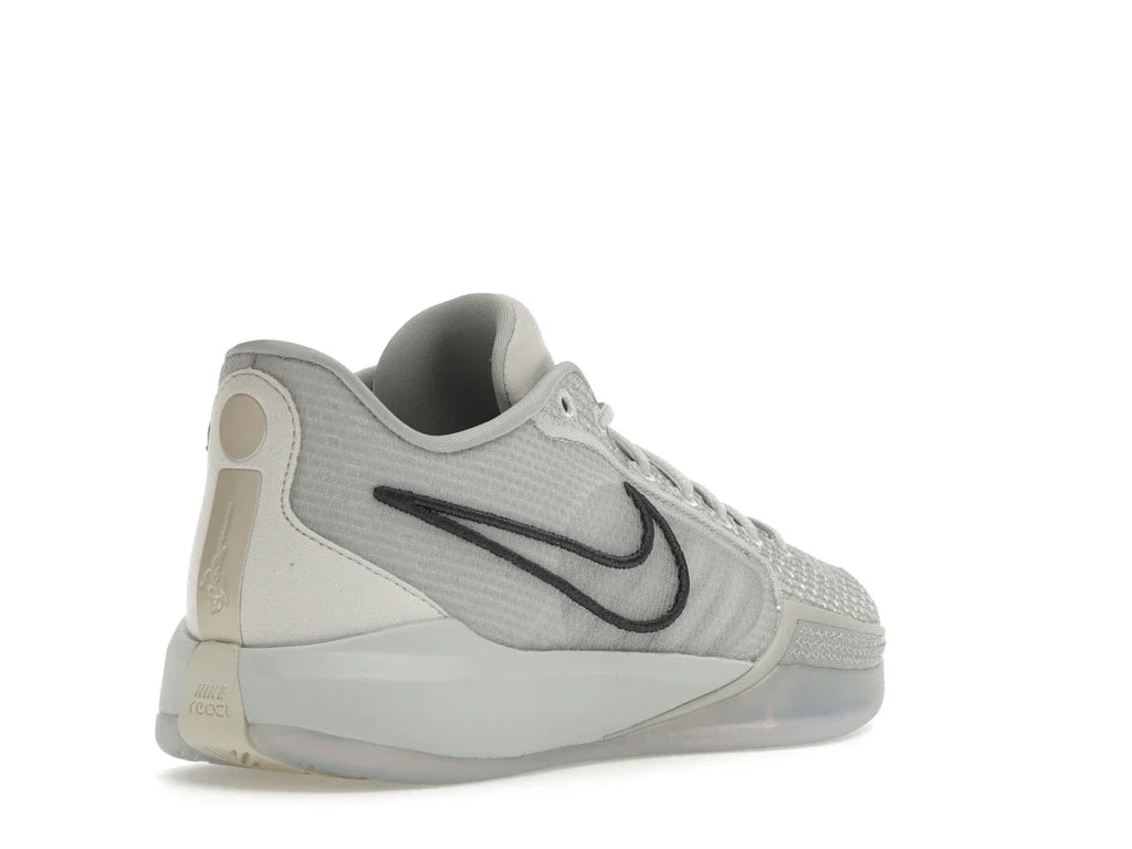 Nike Sabrina 1 Ionic Photon Dust (Damen)