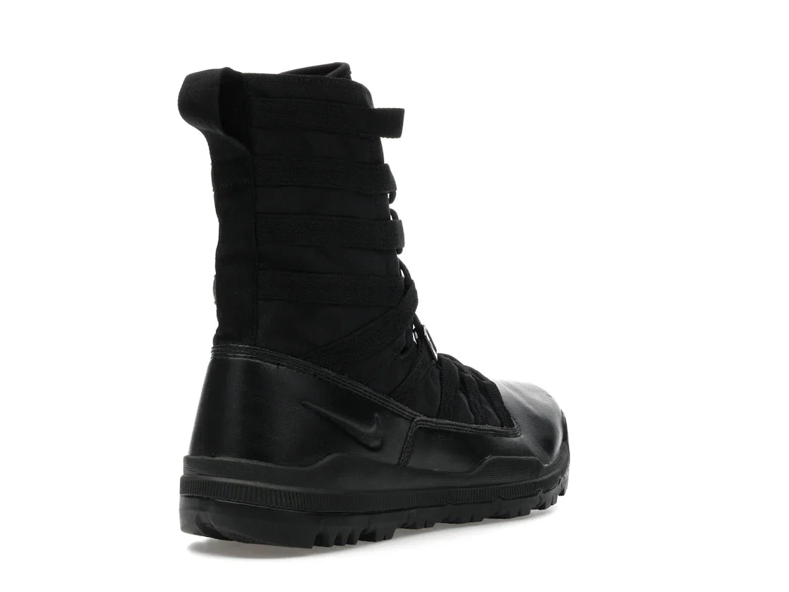 Nike SFB Gen 2 8" Schwarz