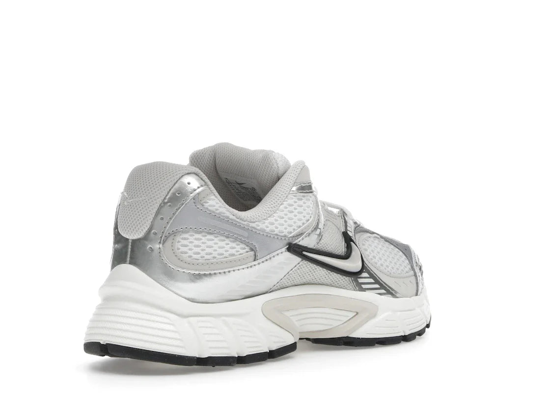 Nike V5 RNR Sail Light Orewood Brown (Damen)