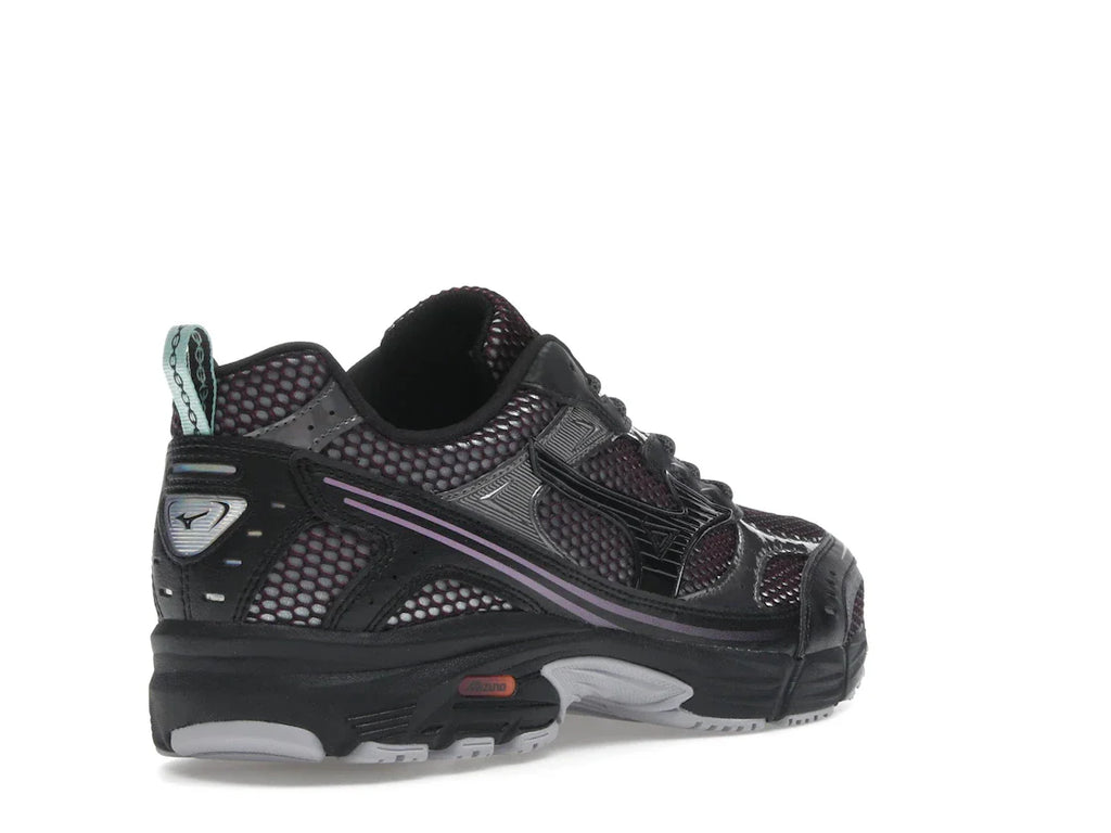 Mizuno MXR Space Pack Black Valerian