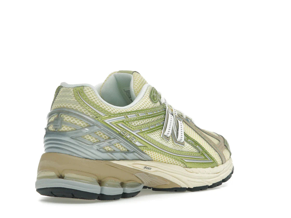 New Balance 1906R Gelbes Pergament
