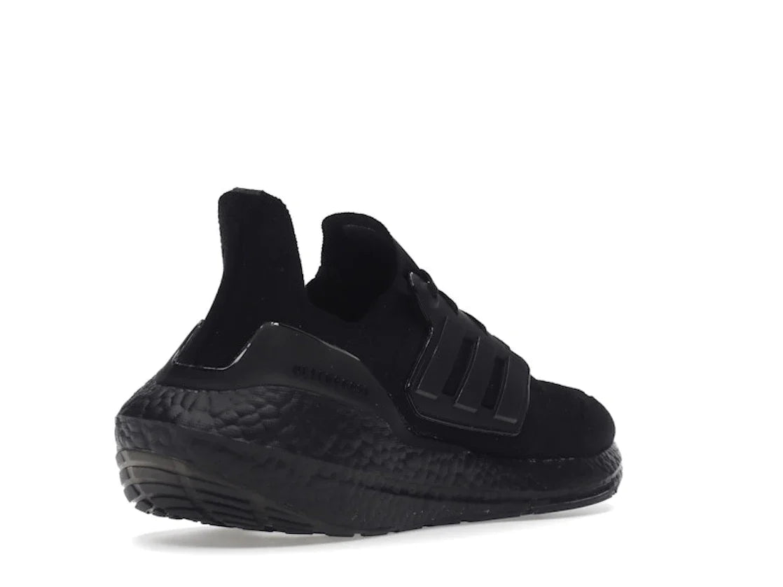 adidas Ultra Boost 22 Triple Black