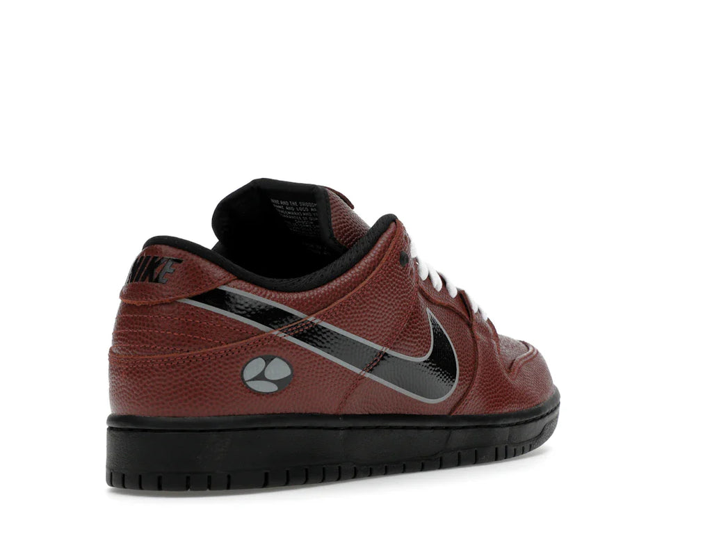 Nike SB Dunk Low Limousine Skateboards
