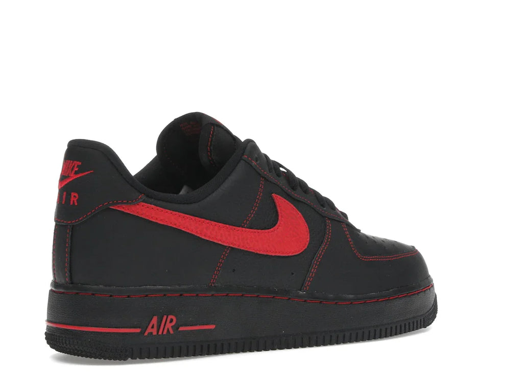 Nike Air Force 1 Low '07 LV8 Bred