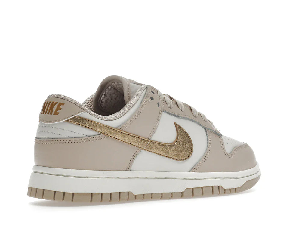 Nike Dunk Low Phantom Metallic Gold (Damen)