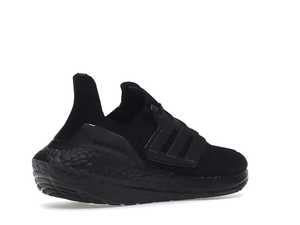 adidas Ultra Boost 22 Triple Black