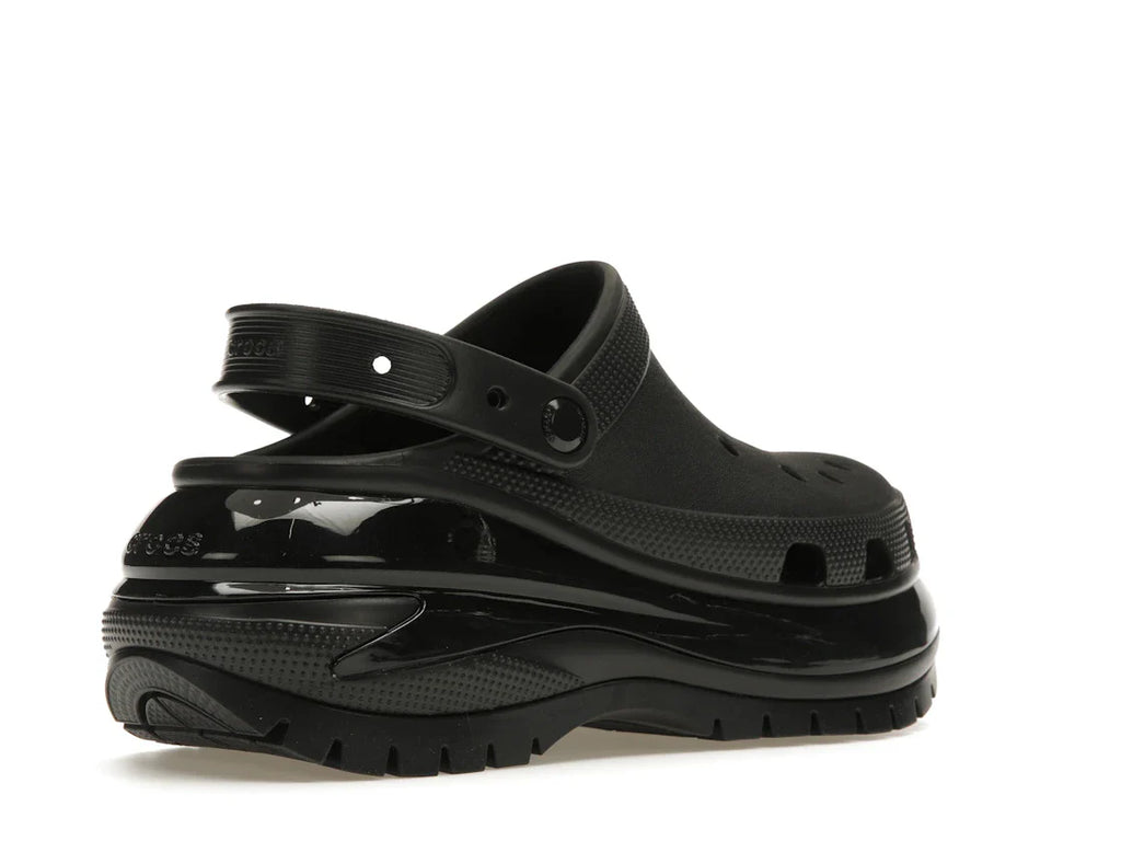 Crocs Classic Mega Crush Clog Schwarz