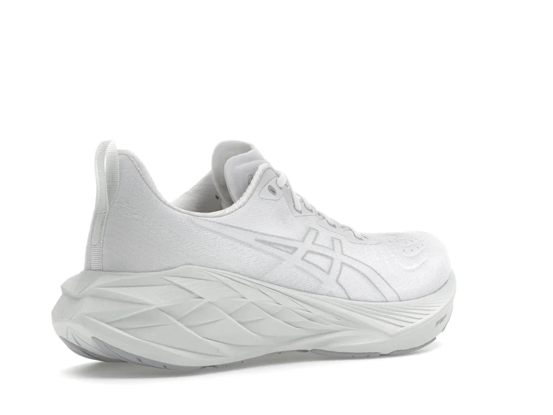 ASICS Novablast 4 Weiß Hellmint