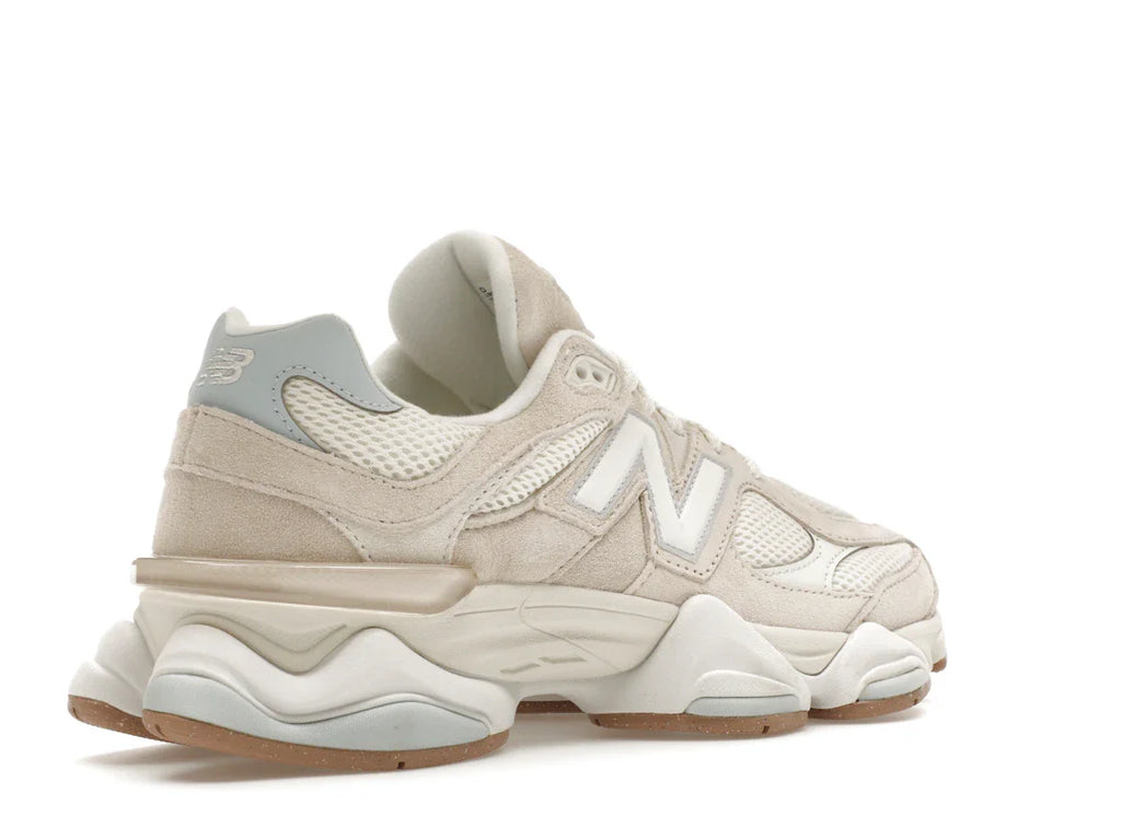 New Balance 9060 Bisque Mattiertes Glas