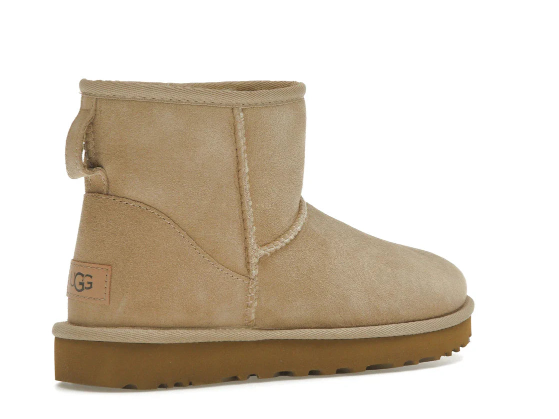 UGG Classic Mini II Stiefel Sand (Damen)