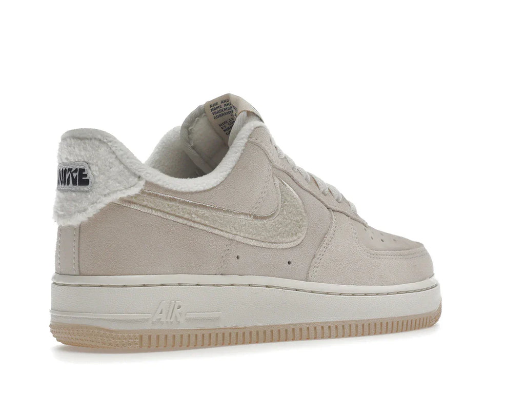 Nike Air Force 1 Low '07 SE Sanddrift Gum Fleece (Damen)