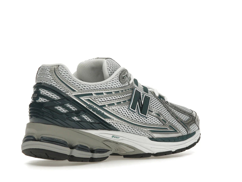 New Balance 1906R Silber Metallic Tiefsee
