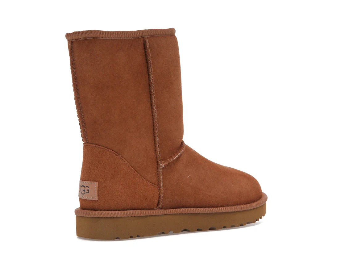 UGG Classic Short II Stiefel Kastanie (Damen)