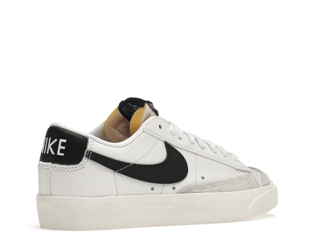 Nike Blazer Low 77 Weiß Schwarz (Damen)