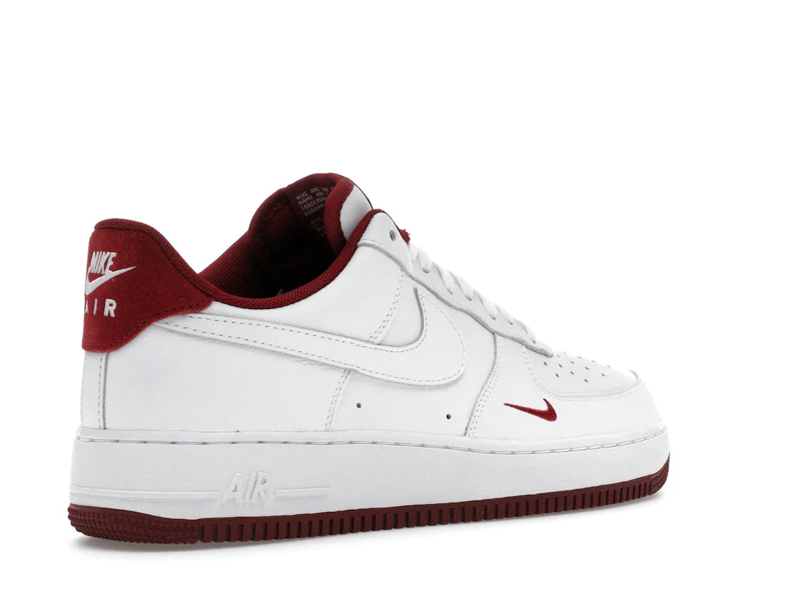Nike Air Force 1 Low '07 LV8 Weiß Team Rot