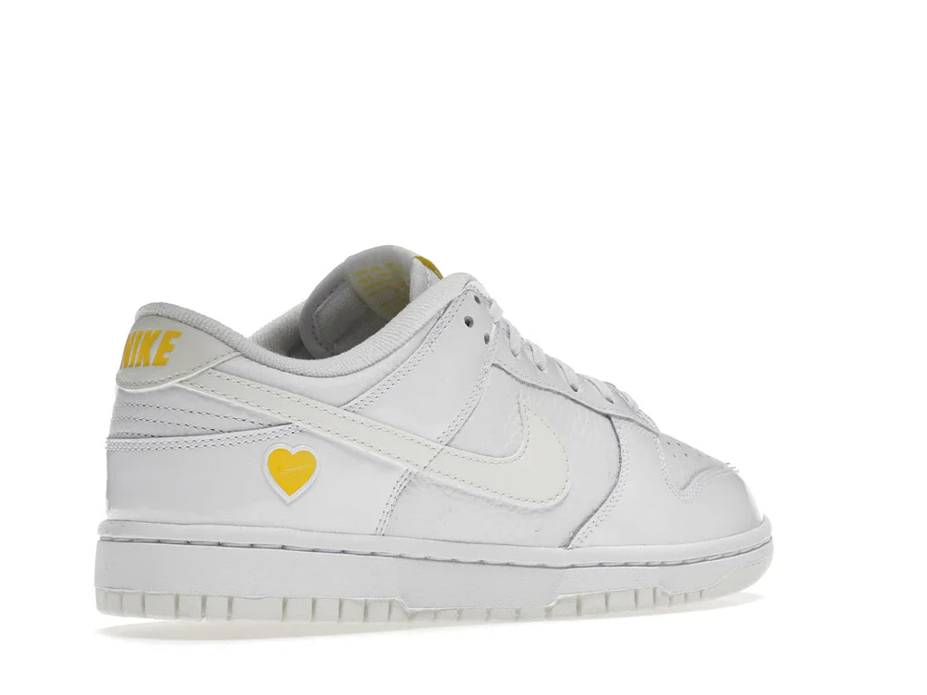 Nike Dunk Low Valentinstag Gelbes Herz (Damen)