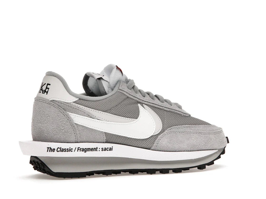 Nike LD Waffle SF sacai Fragment Grau