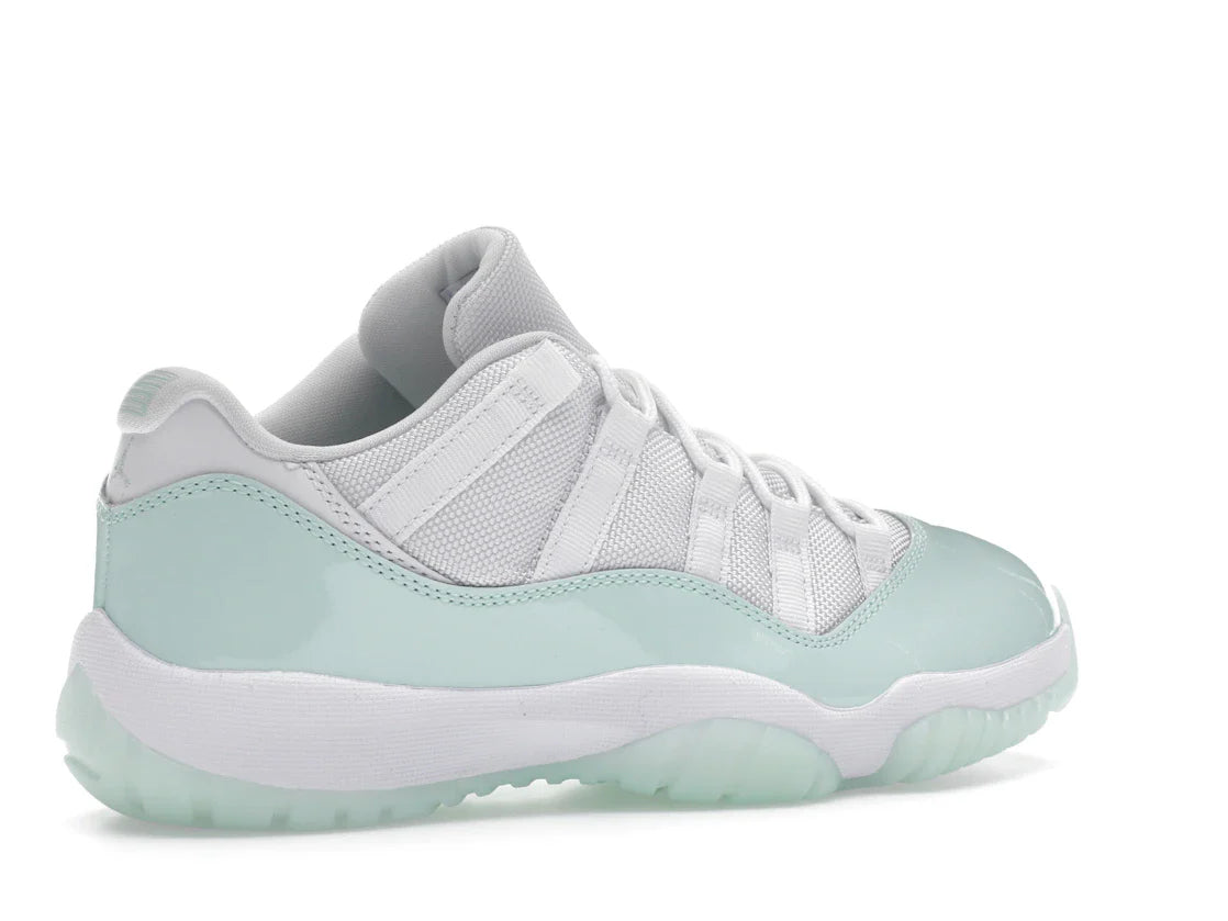 Jordan 11 Retro Low Igloo (Damen)