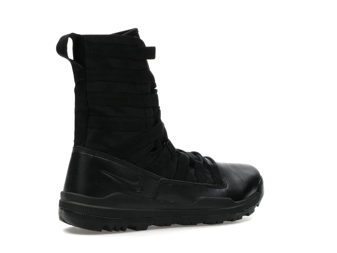 Nike SFB Gen 2 8" Schwarz