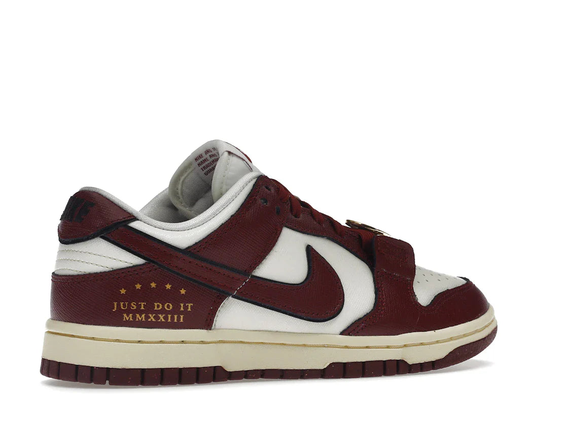Nike Dunk Low SE Sisterhood Sail Team Red (Damen)