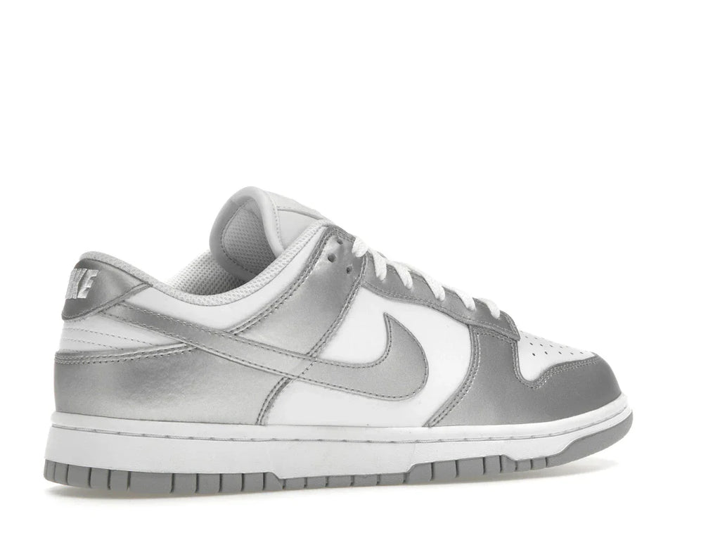 Nike Dunk Low Metallic Silver (Damen)