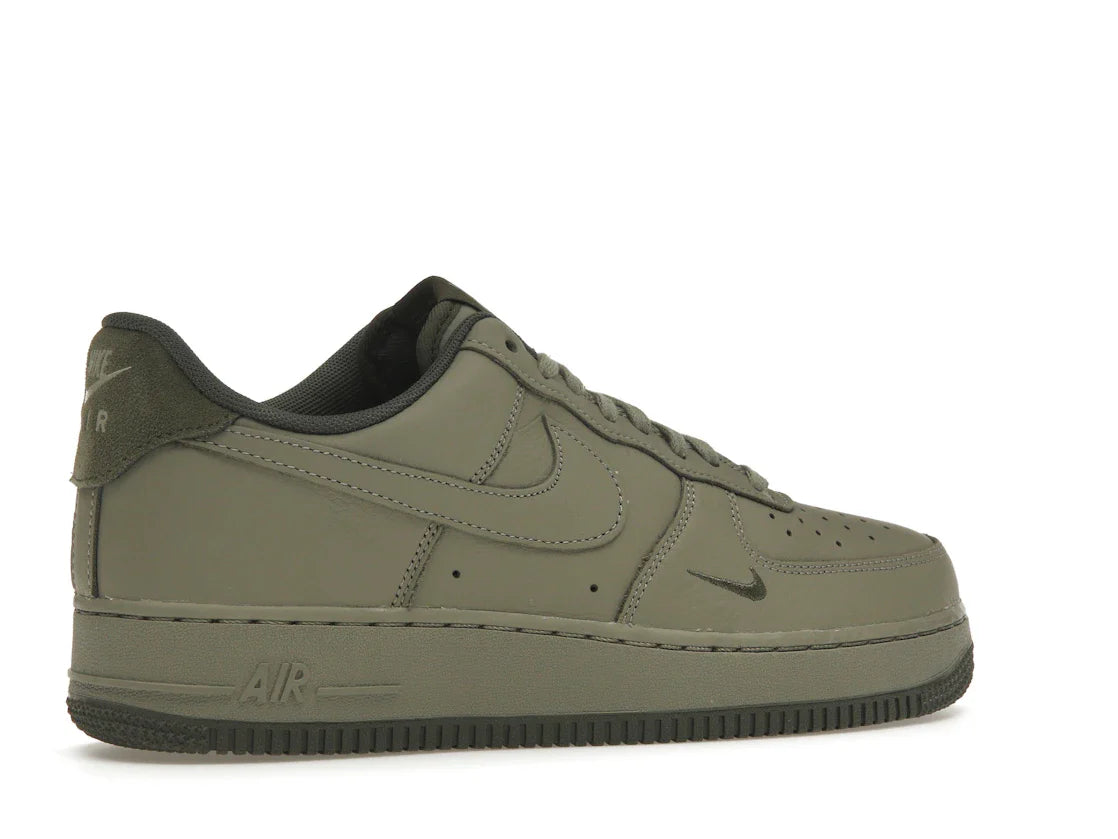 Nike Air Force 1 Low '07 LV8 Light Army Cargo Khaki