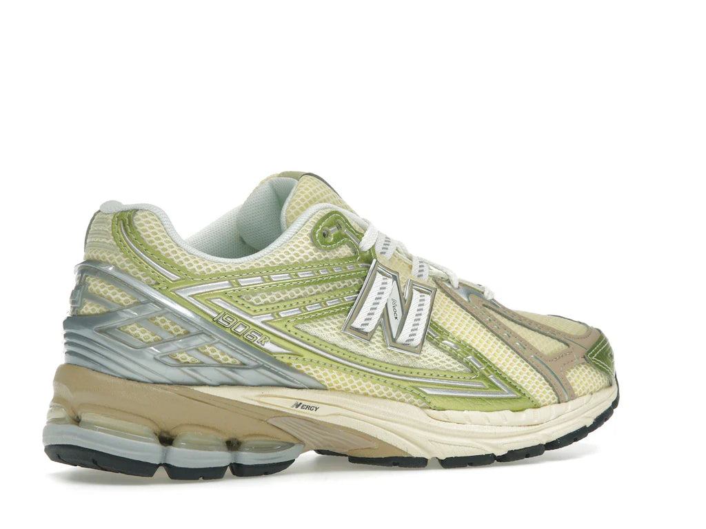 New Balance 1906R Gelbes Pergament