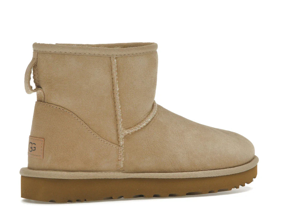 UGG Classic Mini II Stiefel Sand (Damen)