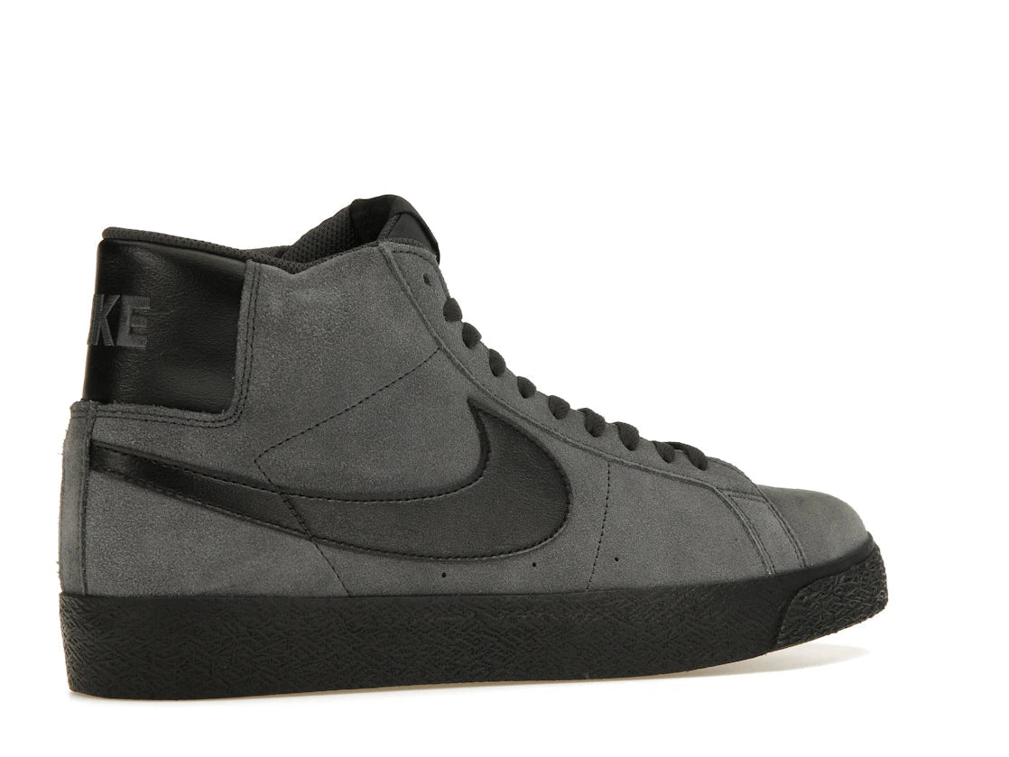 Nike SB Zoom Blazer Mid Anthrazit Schwarz