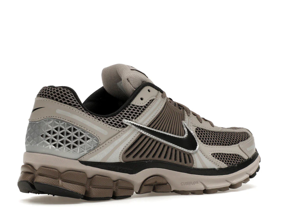 Nike Zoom Vomero 5 College Gray Cave Stone